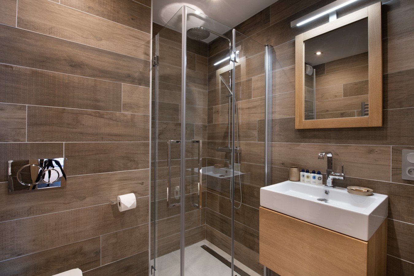 La Tania Luxury Rental Chalet Alte Bathroom 2