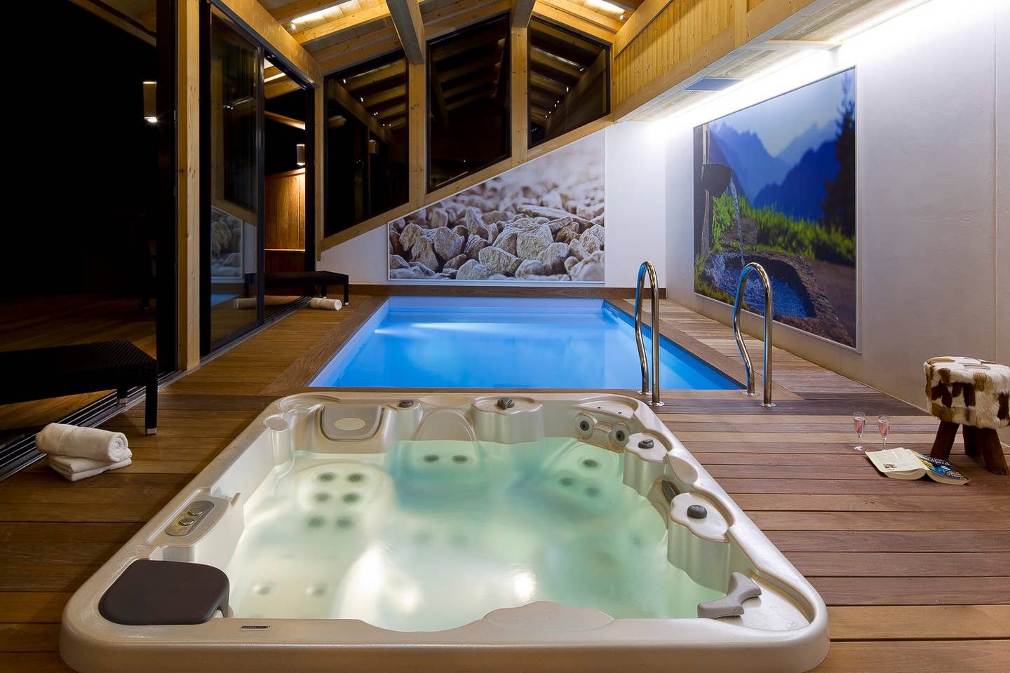 Le Grand Bornand Location Chalet Luxe Leonite Piscine2