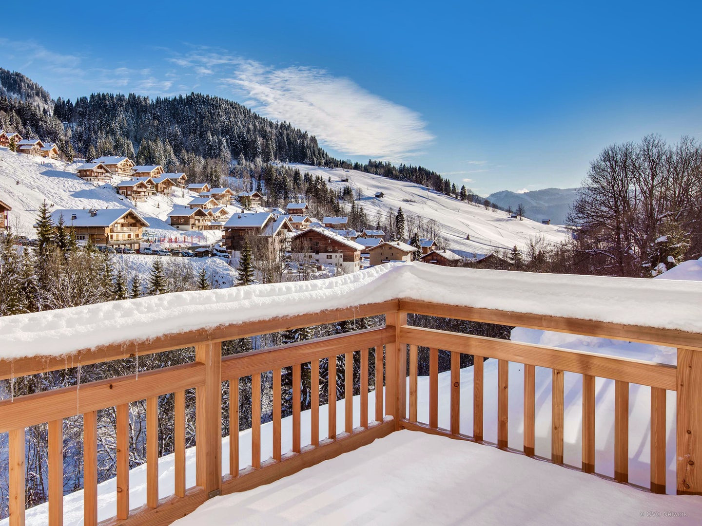 Le Grand Bornand Location Chalet Luxe Leumaron Balcon 