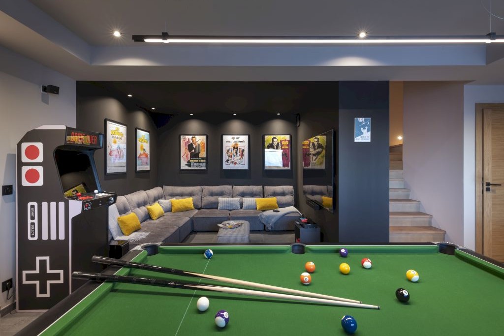 Les Arcs Location Chalet Luxe Arkutine Salle De Jeux