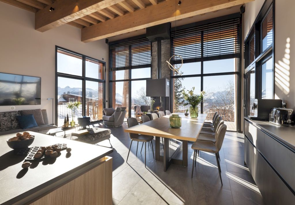 Les Arcs Chalet Location Luxe Arkutine Cuisine Séjour Complet