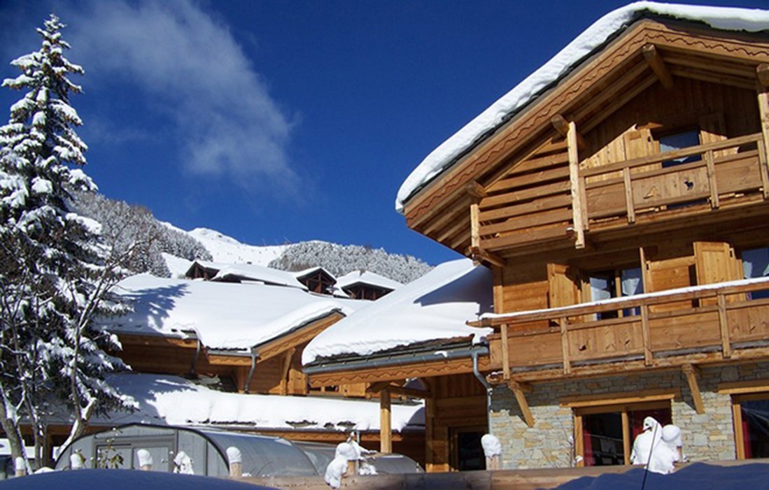 Les Deux Alpes Rental Chalet Luxury Cervantate Outside  3