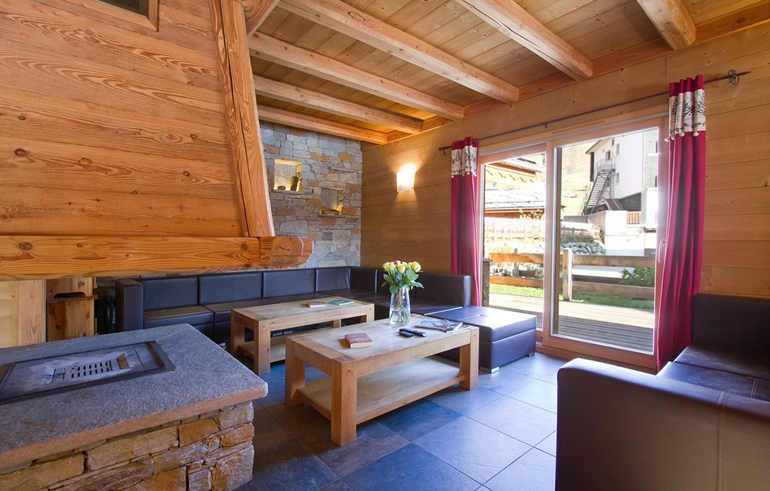 Les Deux Alpes Rental Chalet Luxury Cervantite Living Room