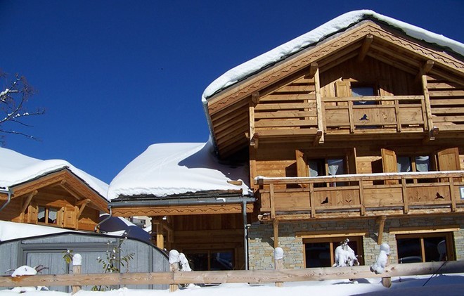 Les Deux Alpes Rental Chalet Luxury Cervantote Outside 