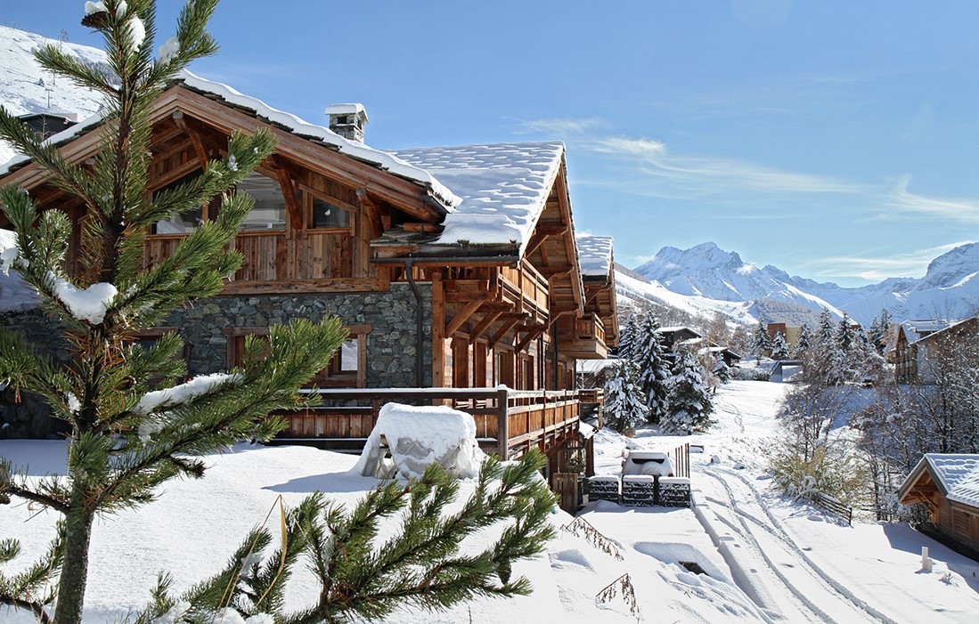 Les Deux Alpes Luxury Rental Chalet Wallomia Exterior