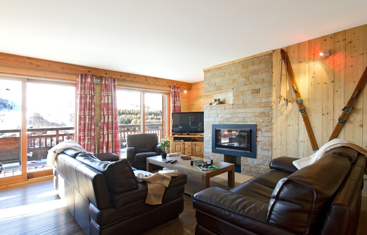Les Deux Alpes Luxury Rental Chalet Wardite Living Room