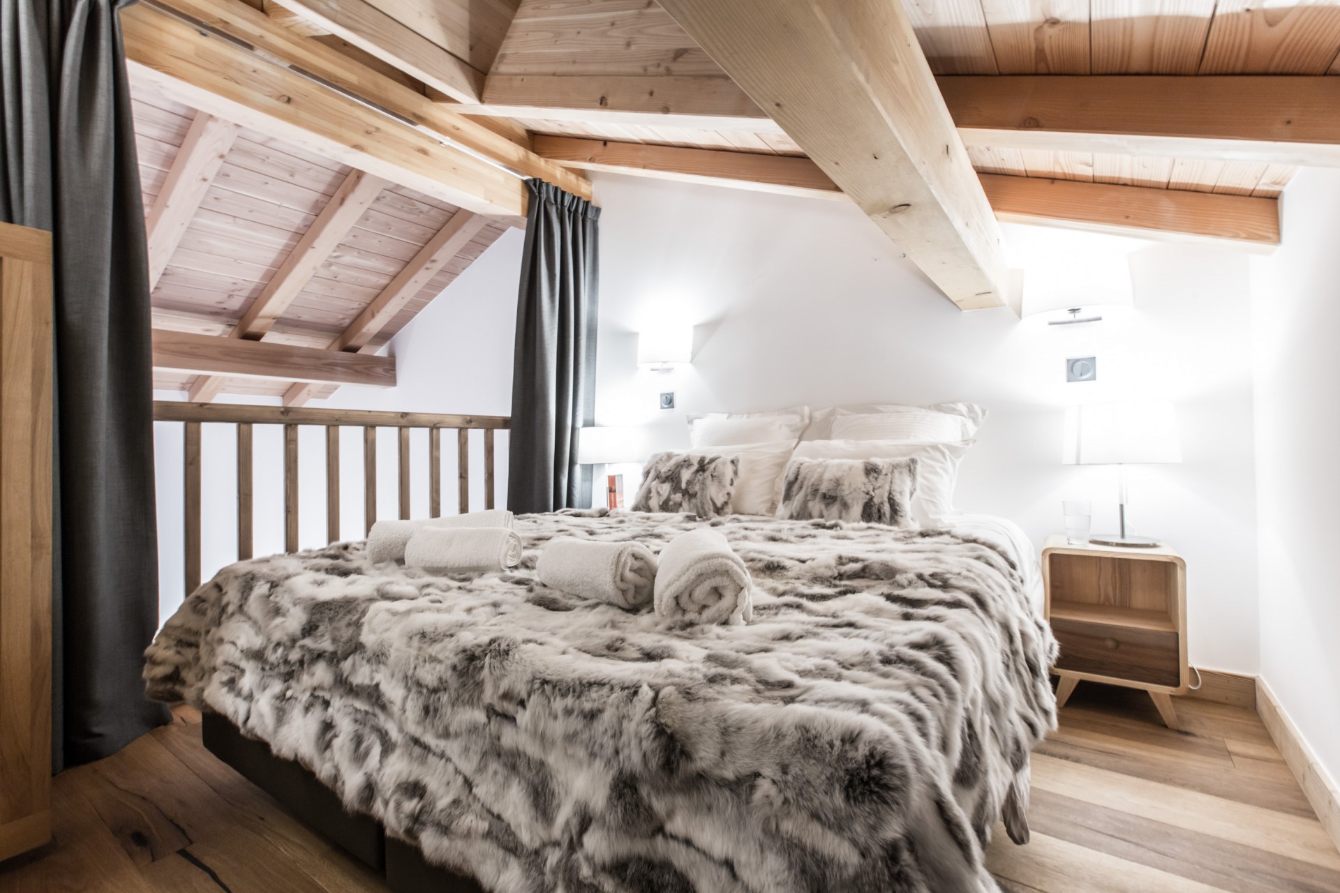 Les Gets Luxury Rental Chalet Ancelie Bedroom 2