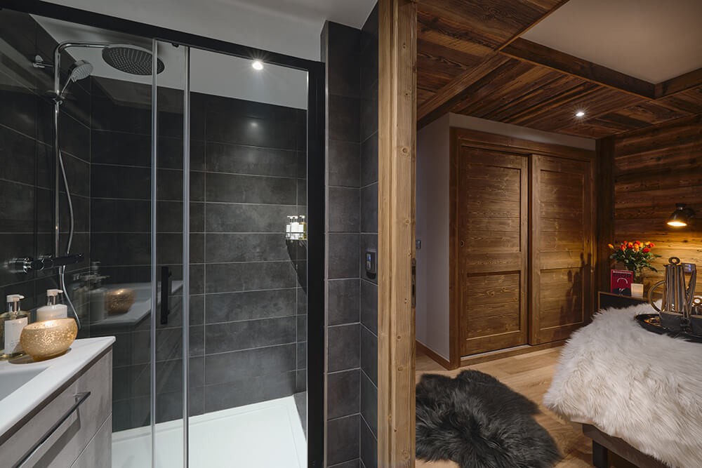 Les Gets Luxury Rental Chalet Gedrute Shower Room