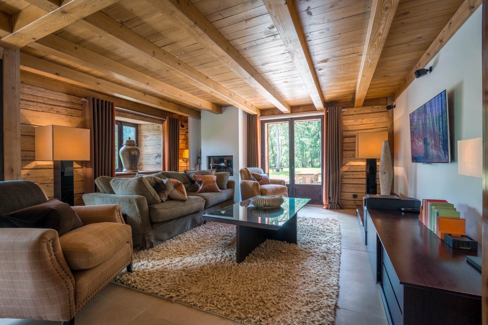 Les Gets Location Chalet Luxe Geigerite Coin TV 1