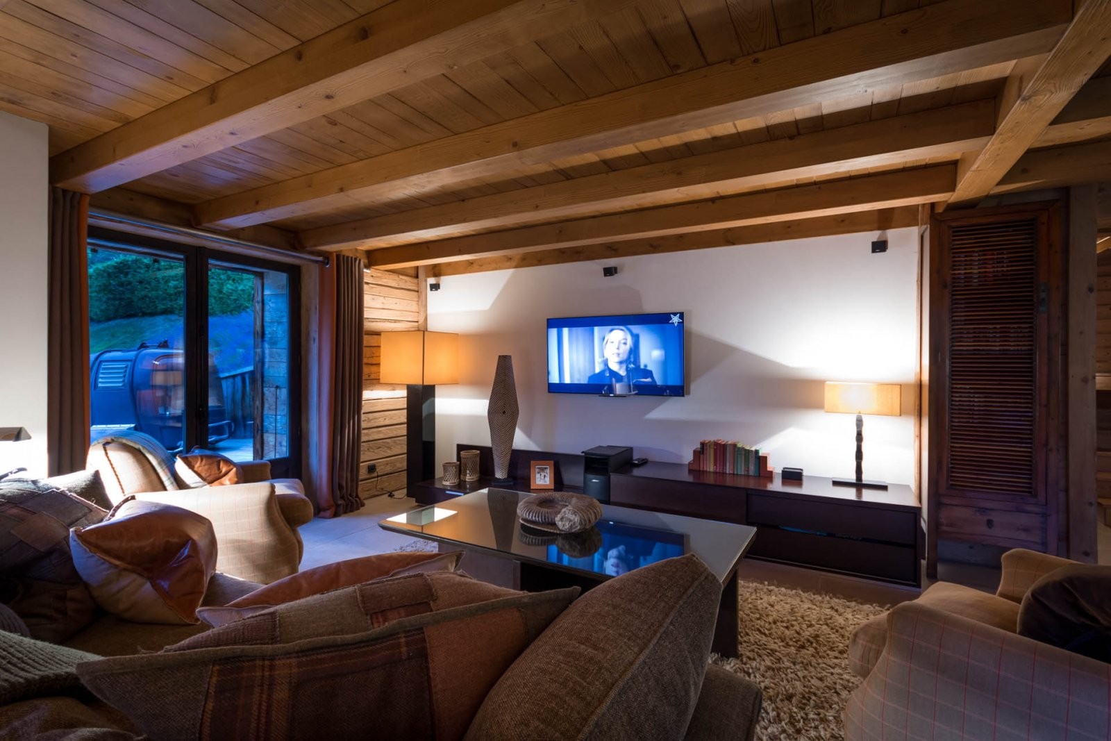 Les Gets Location Chalet Luxe Geigerite Coin TV