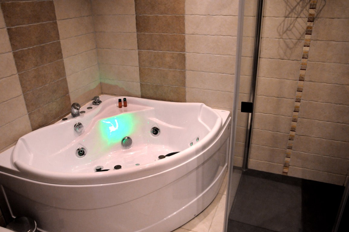 Les Menuires Location Chalet Luxe Lalinaire Salle De Bain 4