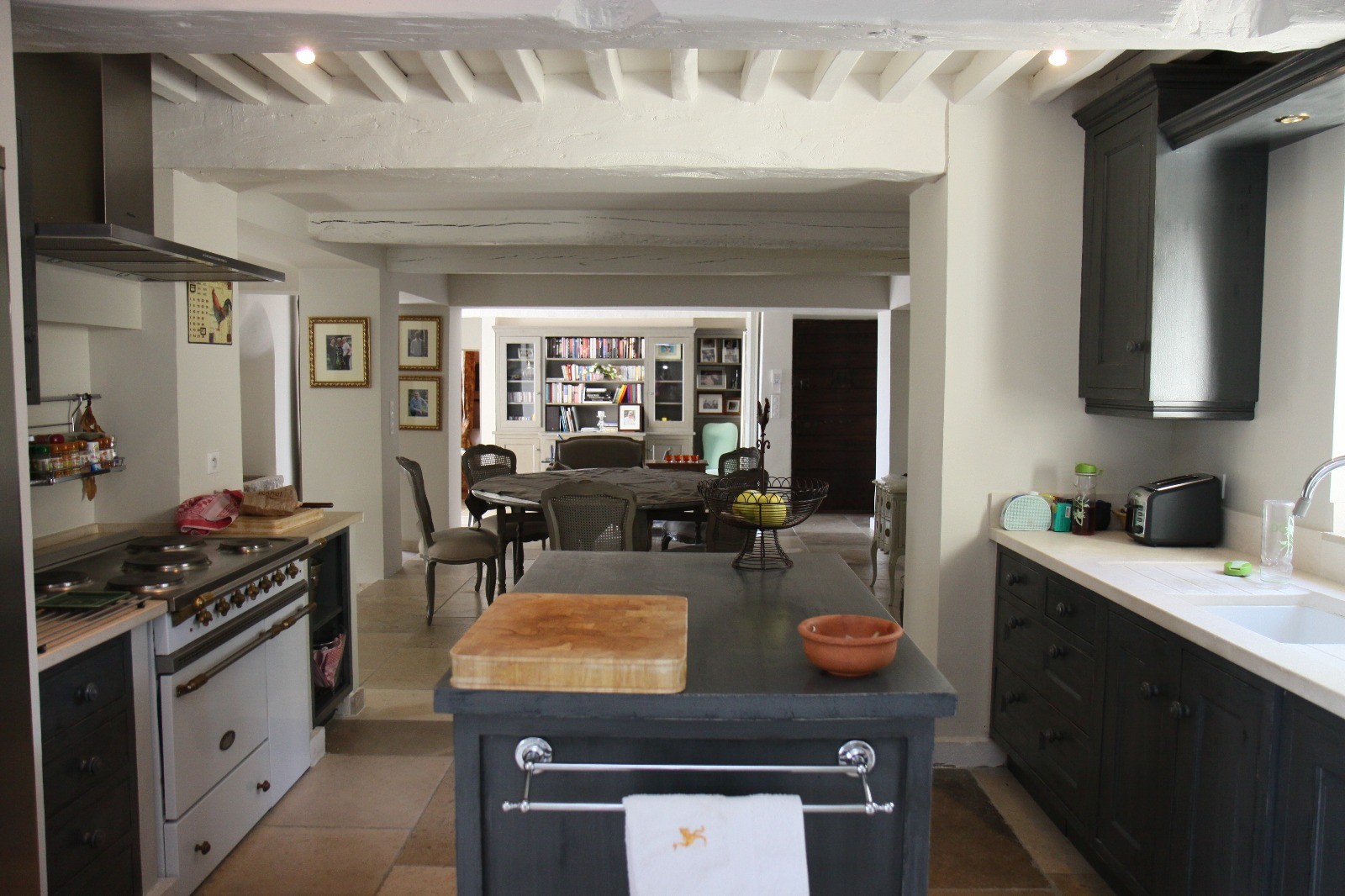 Luberon Luxury Rental Villa Leucin Kitchen