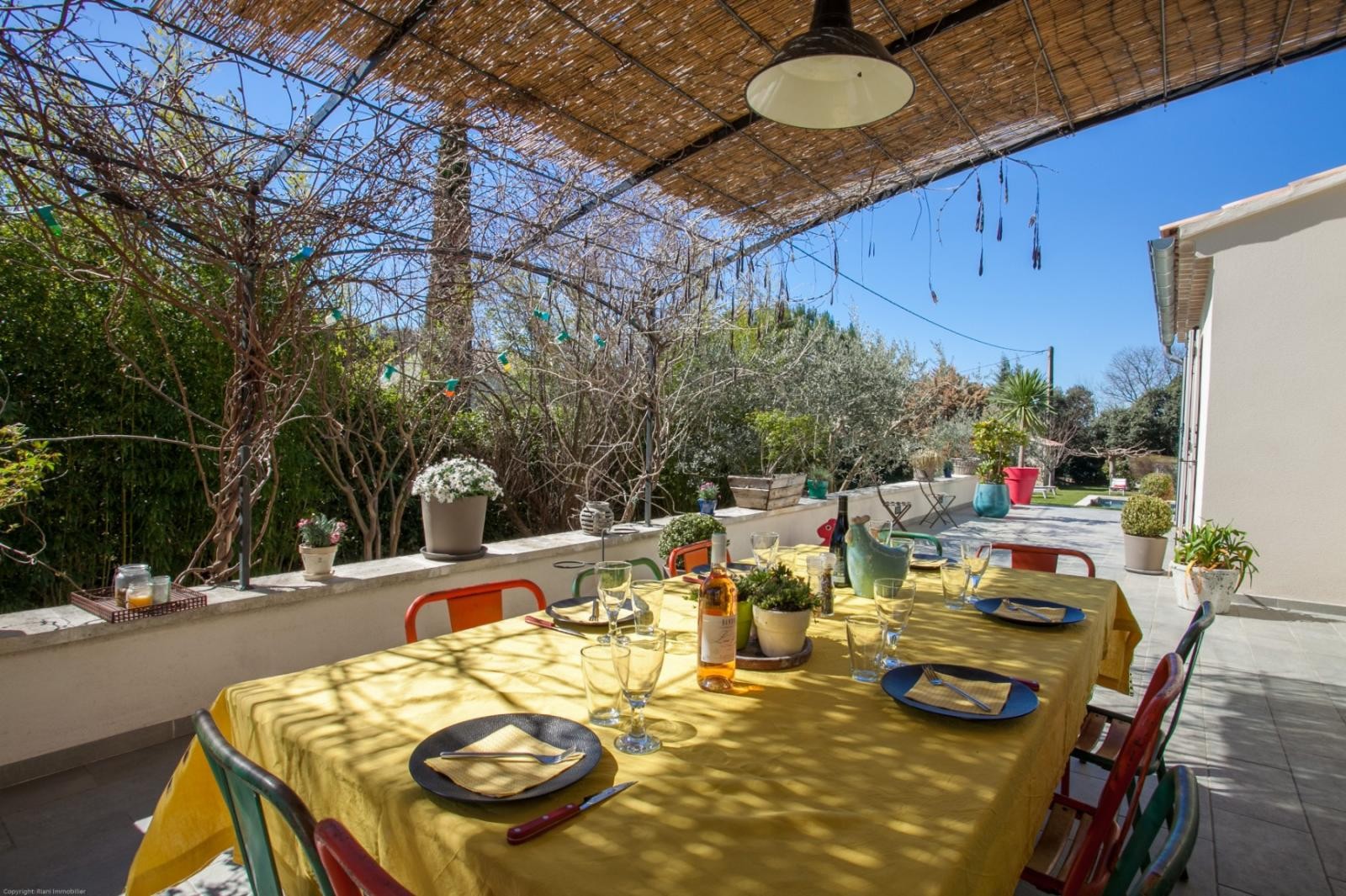 Luberon Luxury Rental Villa Limutte Outdoor Dining Room