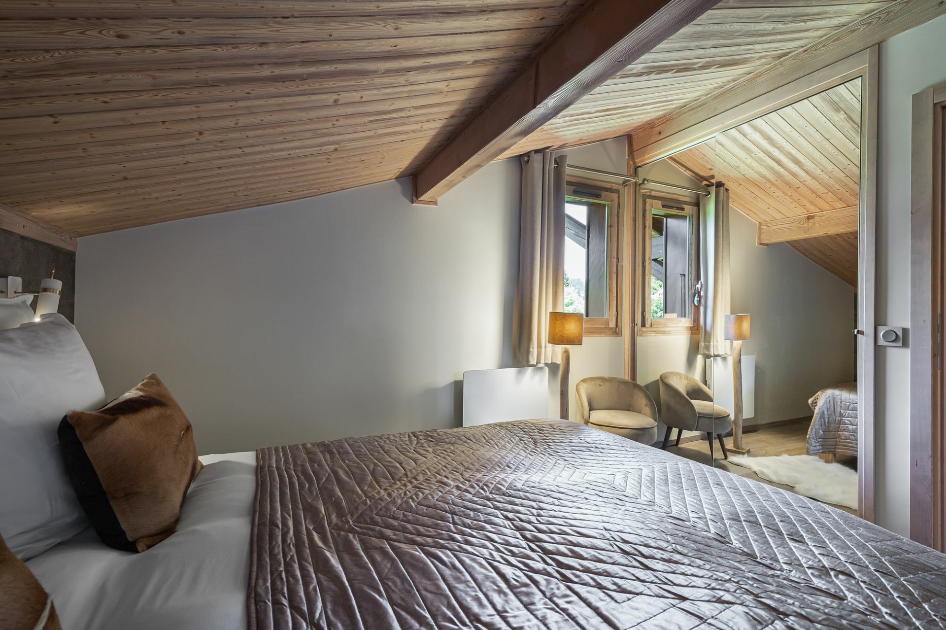 Megève Luxury Rental Appartment Cabrute Bedroom 5