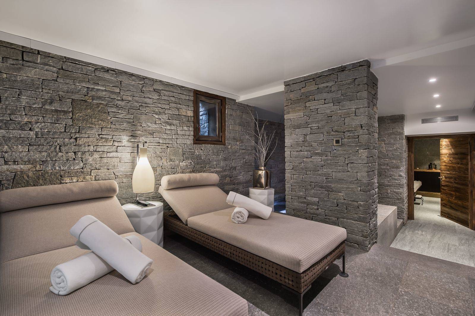 Megève Luxury Rental Chalet Sesanite Relaxing Area