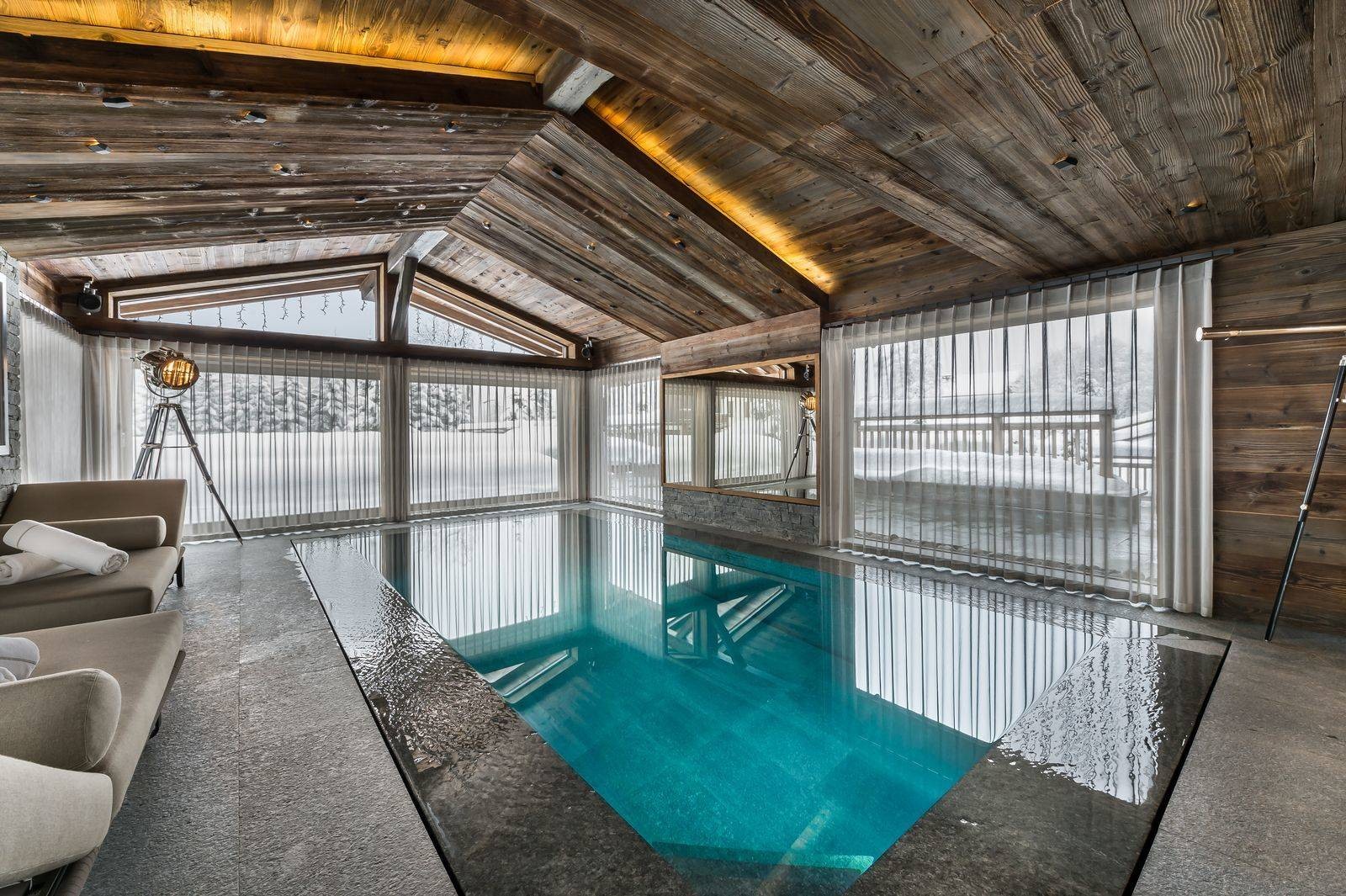 Megève Luxury Rental Chalet Sesanite Swimming Pool