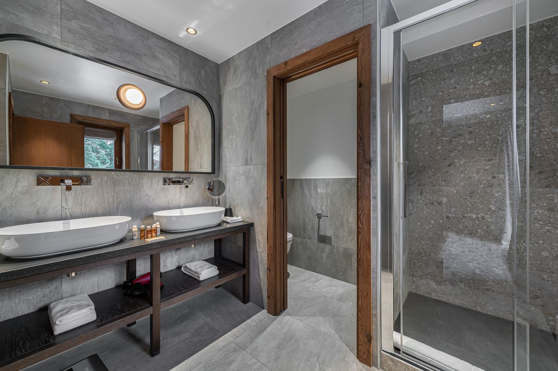 Megève Luxury Rental Chalet Sesanity Bathroom 2
