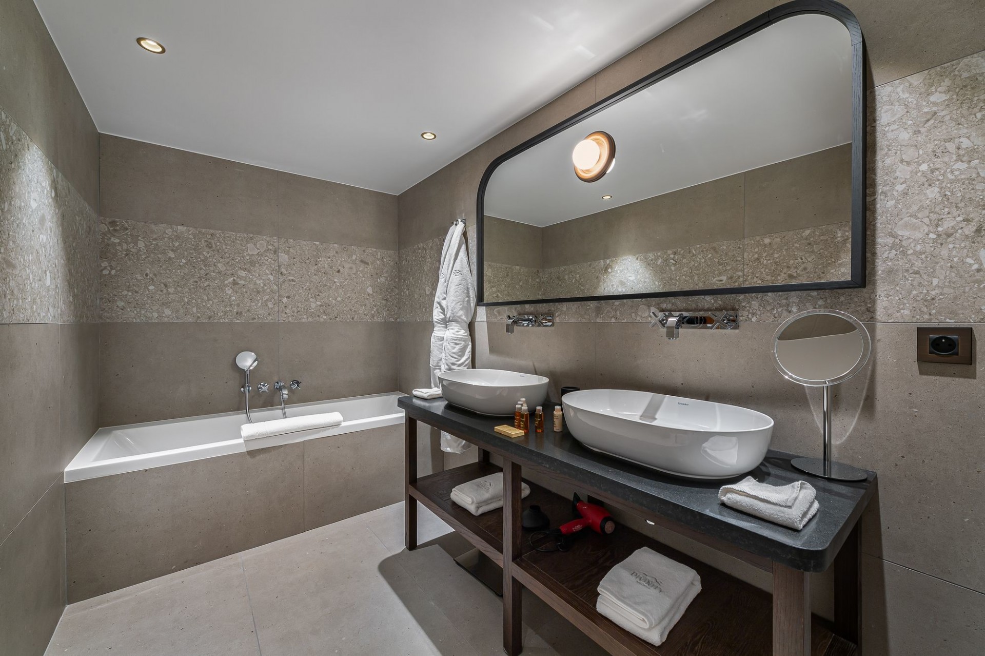 Megève Luxury Rental Chalet Sesanity Bathroom 3