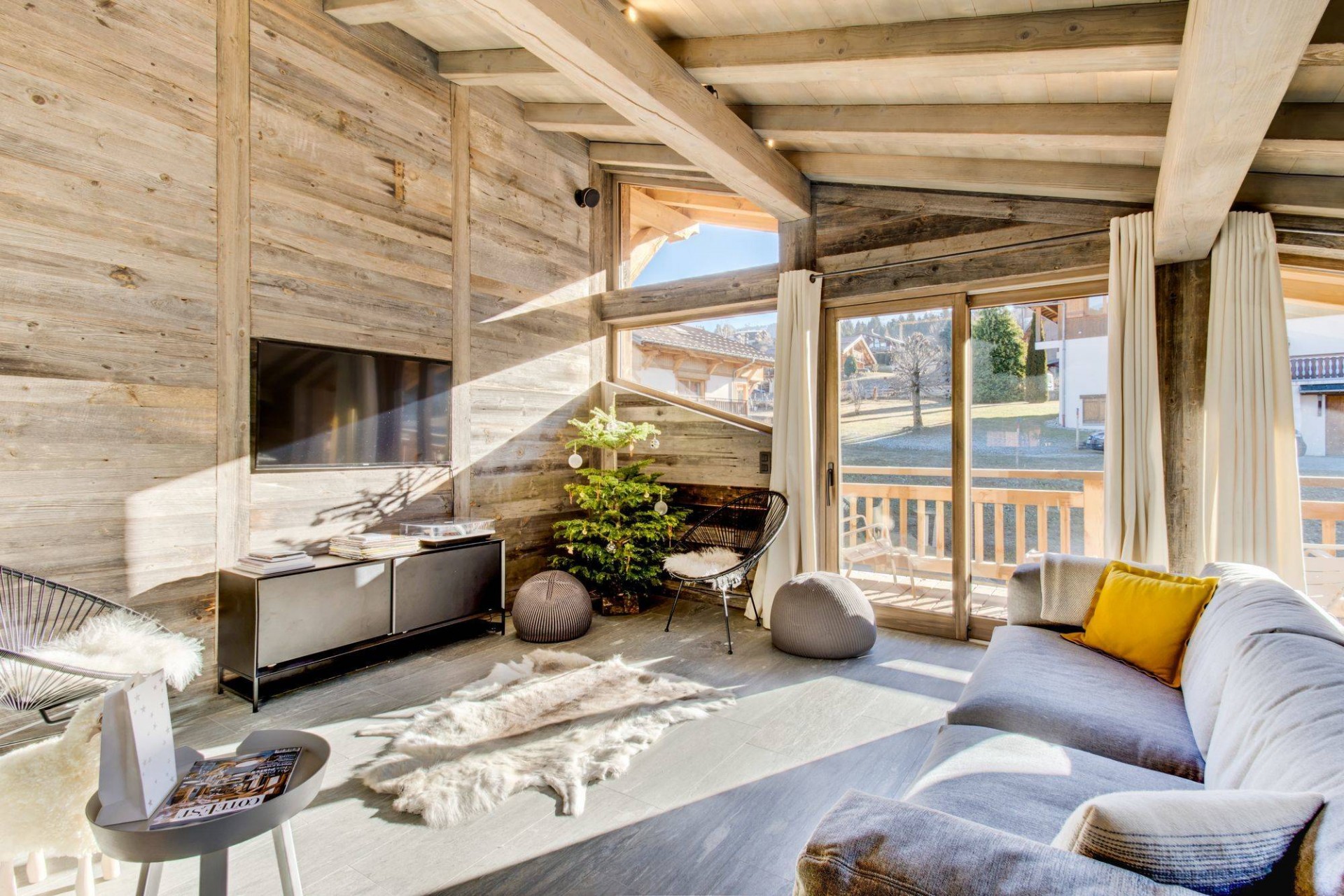 Megève Luxury Rental Chalet Taxo Living Area 3