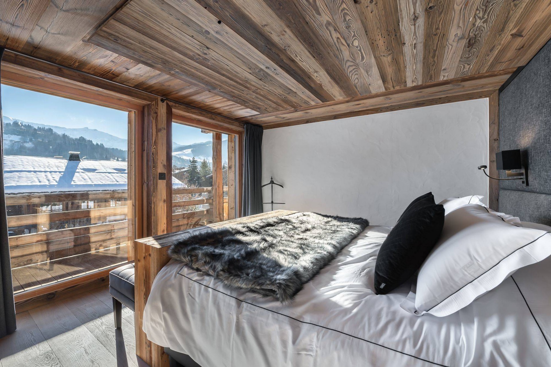 Megève Luxury Rental Chalet Taxodoge Bedroom 3
