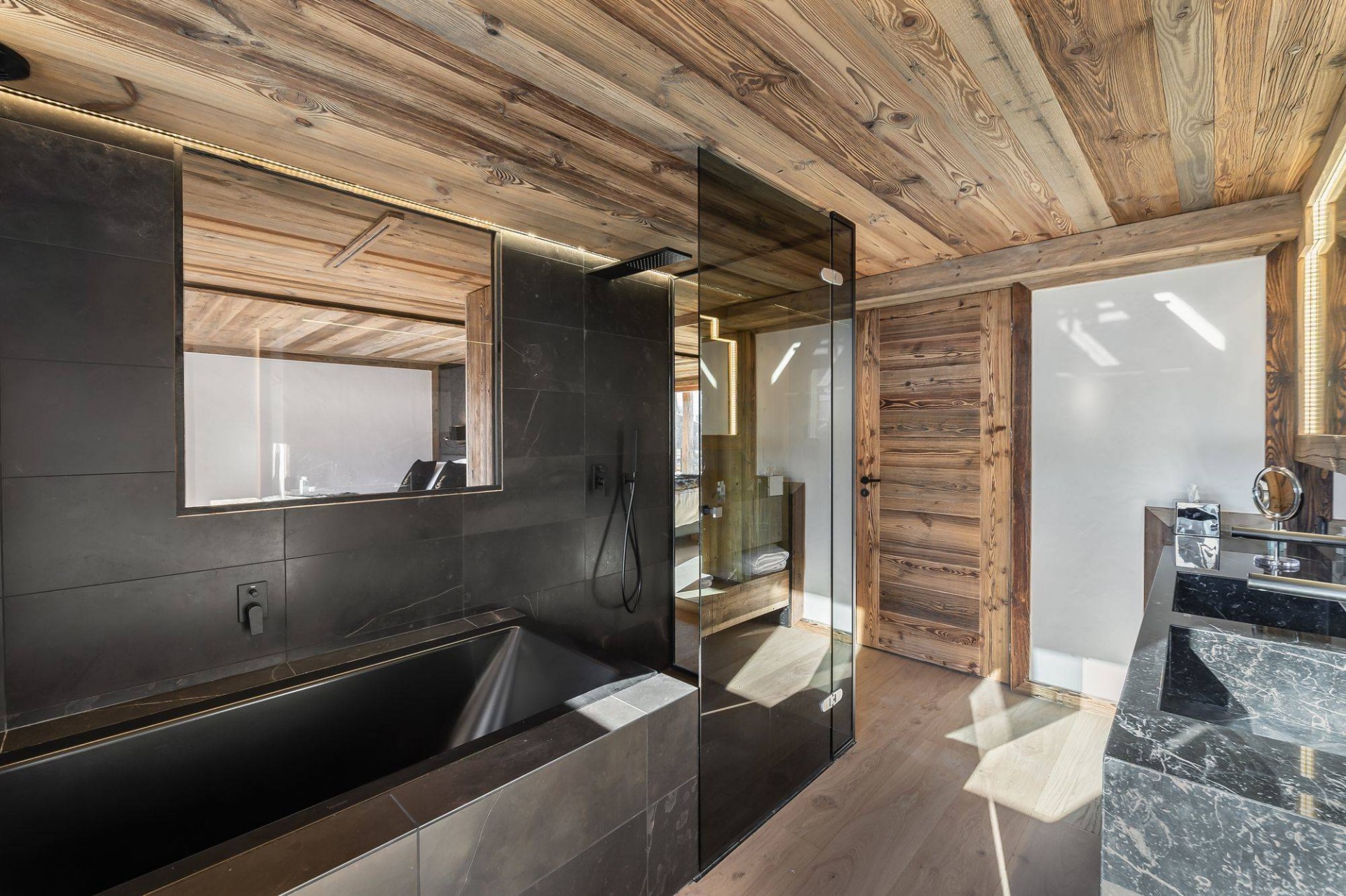 Megève Luxury Rental Chalet Taxodoge Bathroom 2