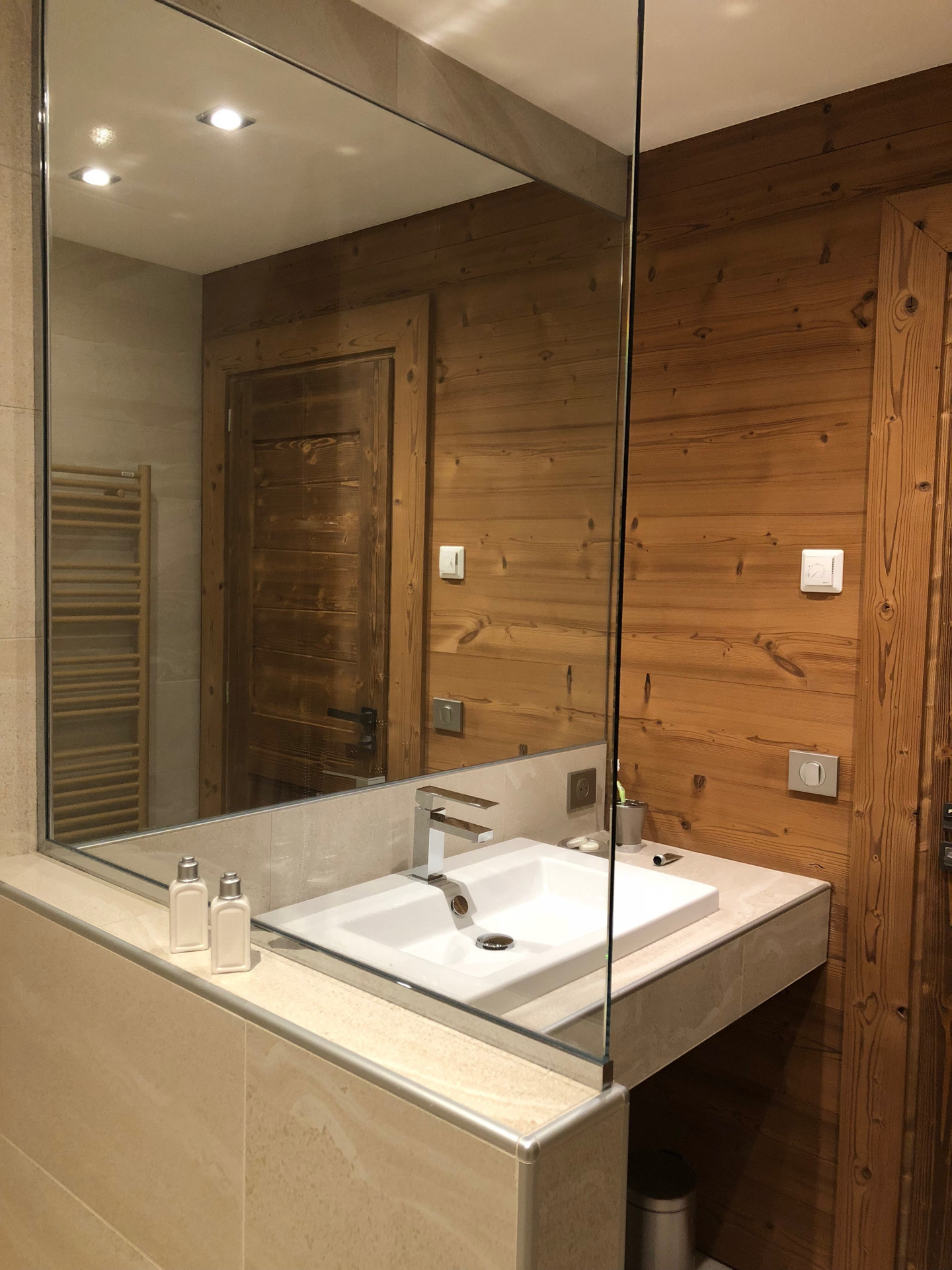 Meribel Location Appartement Luxe Melilot Salle De Bain 