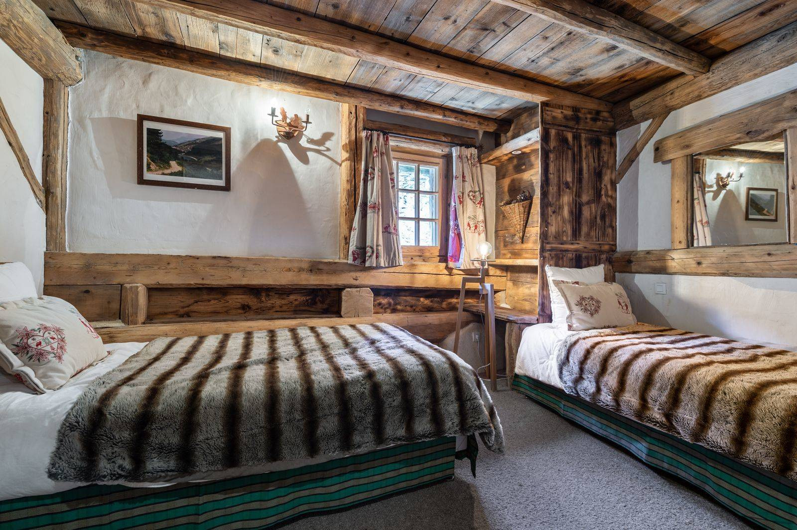 Meribel Location Chalet Luxe Darwin Glass Chambre 2