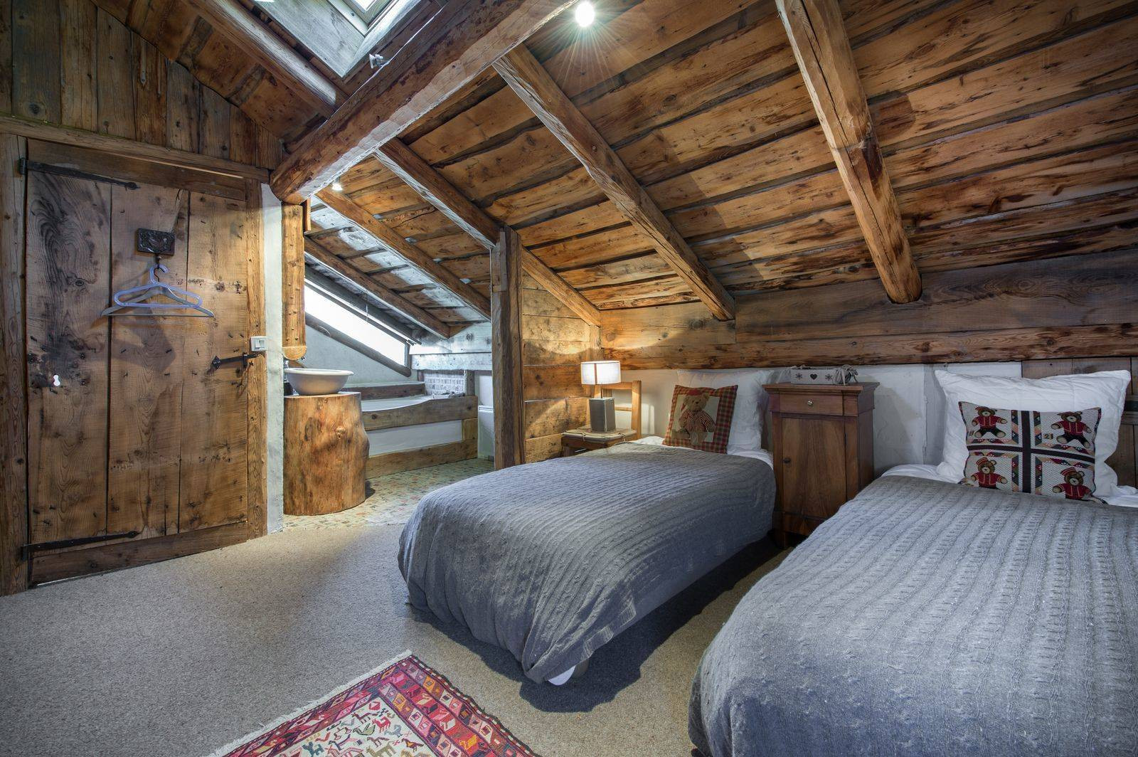 Meribel Location Chalet Luxe Darwin Glass Chambre 5