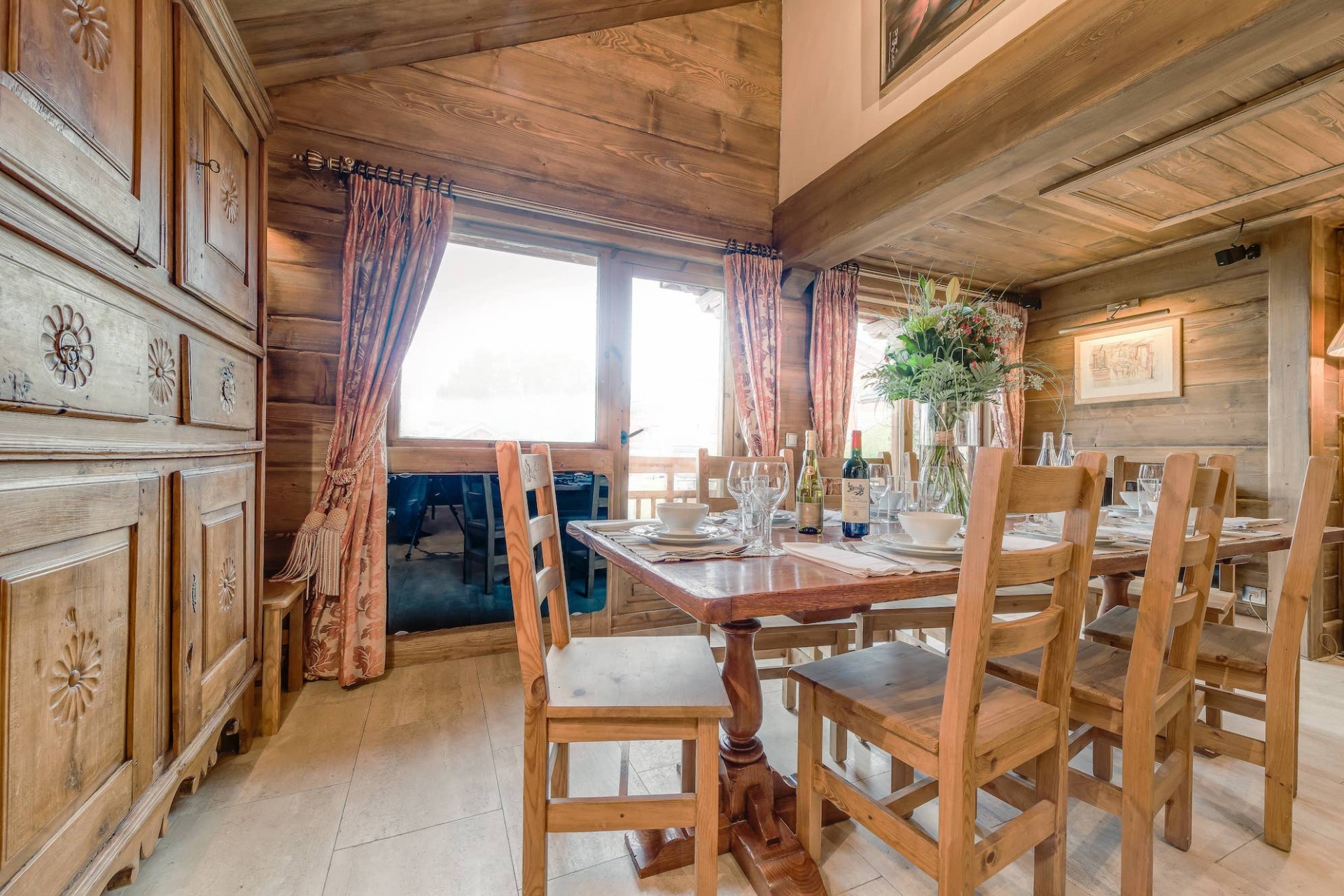 Meribel Location Chalet Luxe Malacon Table A Manger