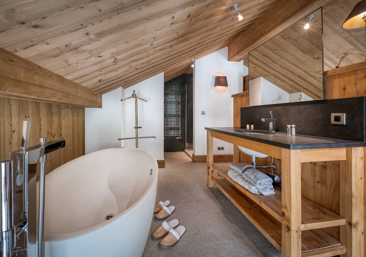 Méribel Location Chalet Luxe Novacolite Baignoire