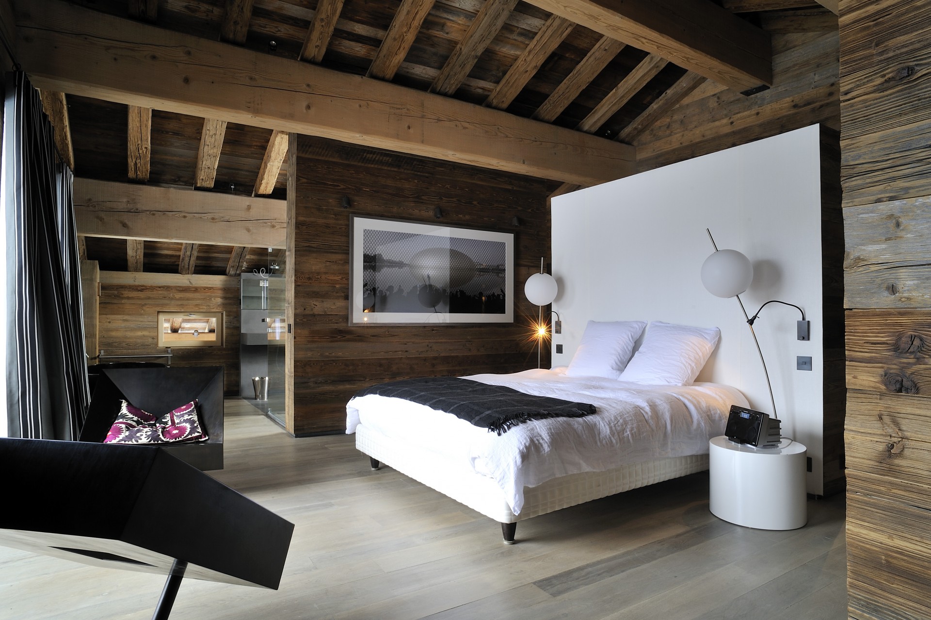 Méribel Luxury Rental Chalet Novaculite Bedroom 2