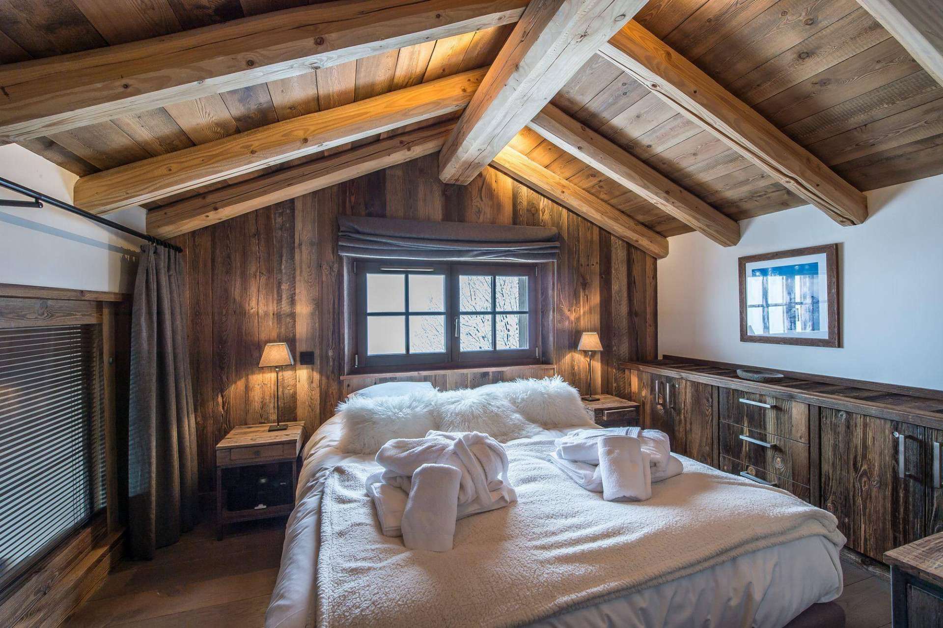 Meribel Location Chalet Luxe Novakolite Chambre 