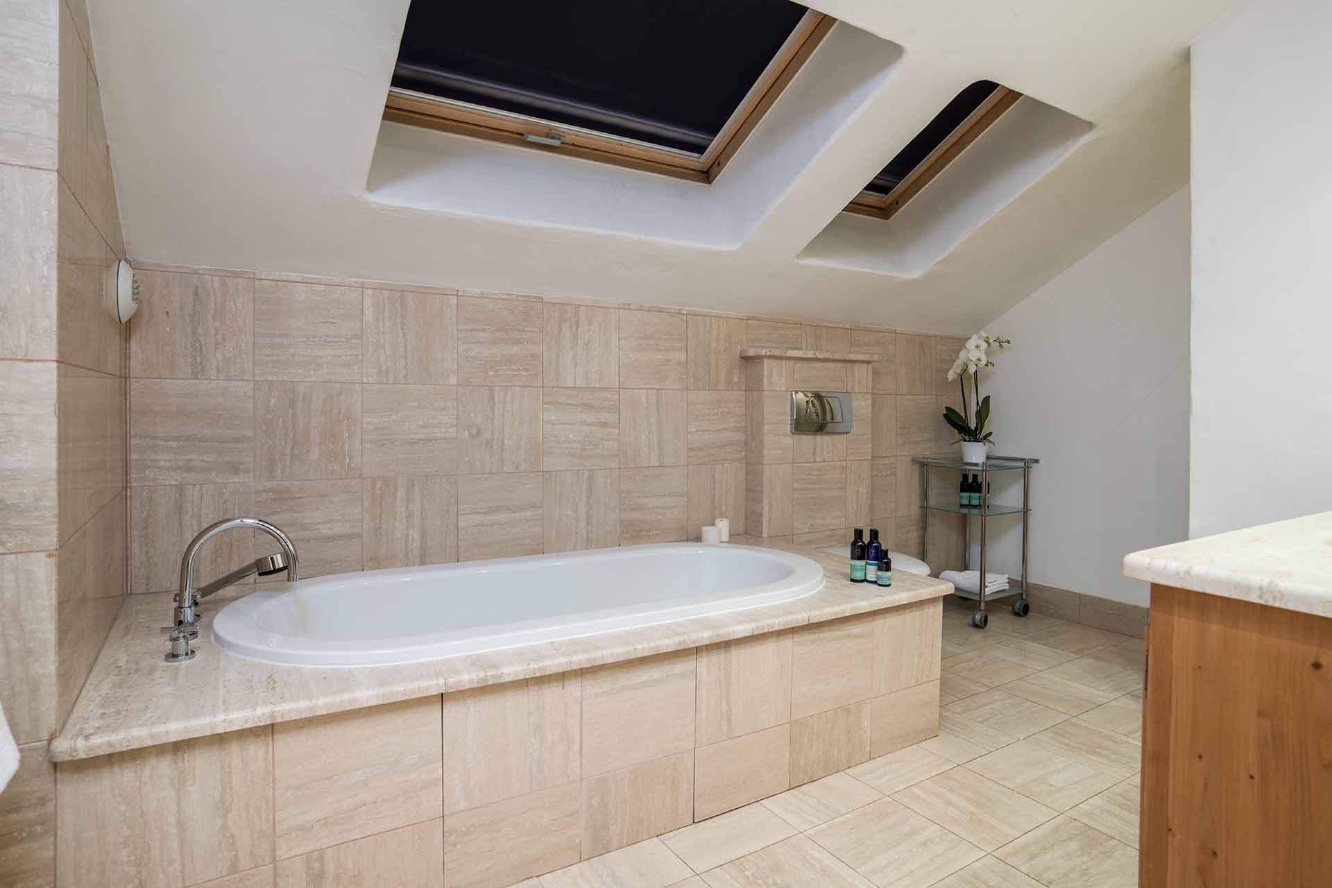 Méribel Luxury Rental Chalet Ulamite Bathroom