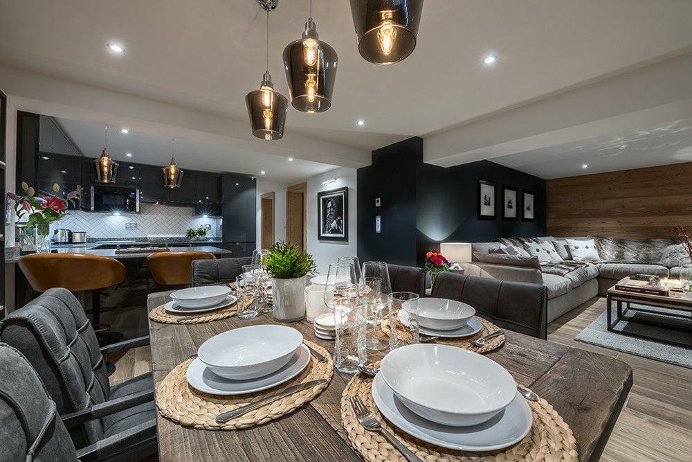Morzine Luxury Rental Appartment Merlio Dining Room