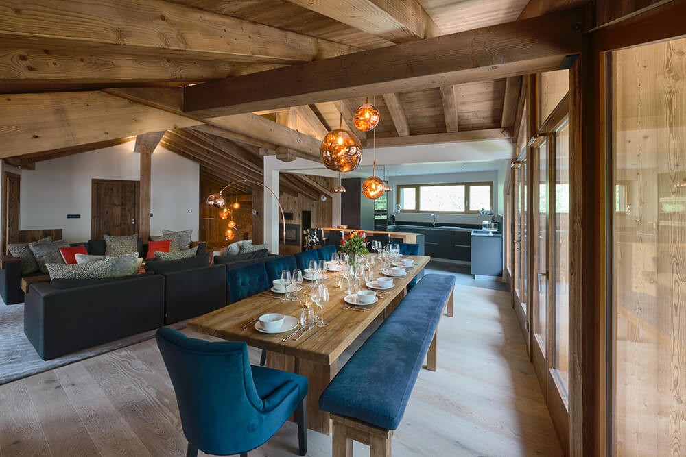 Morzine Luxury Rental Chalet Merlinite Dining Room