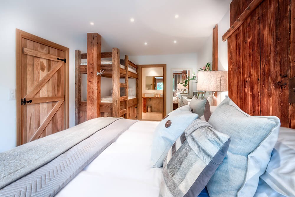 Morzine Luxury Rental Chalet Merlinute Bedroom 2