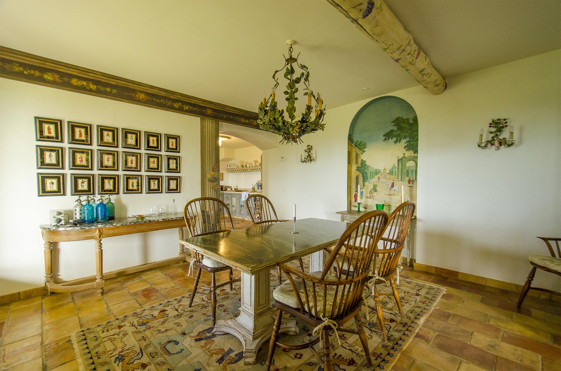 Nice Luxury Rental Villa Nigritelle Dining Room 2