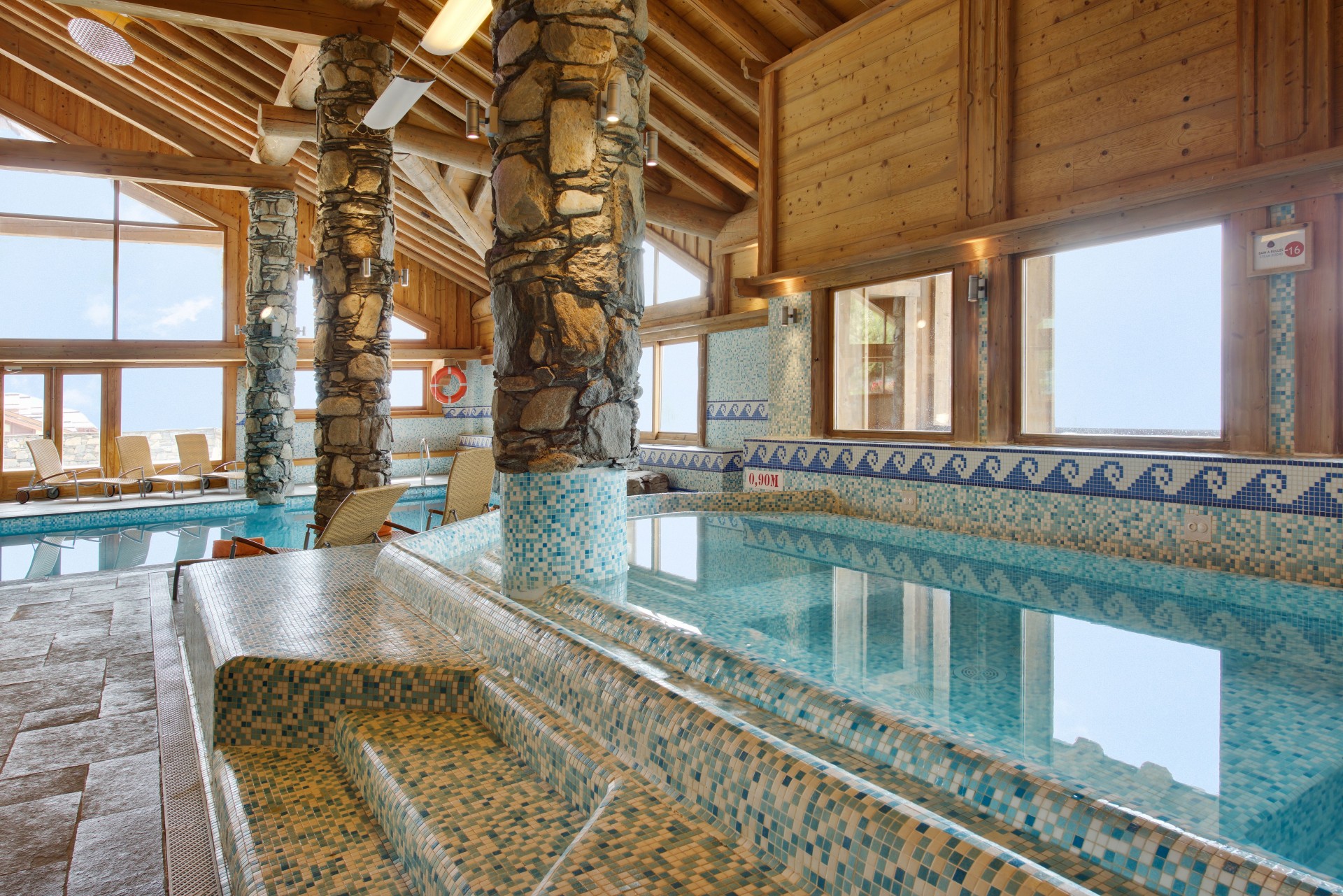 Peisey Vallandry  Location Appartement Luxe Magic Stone Piscine 1