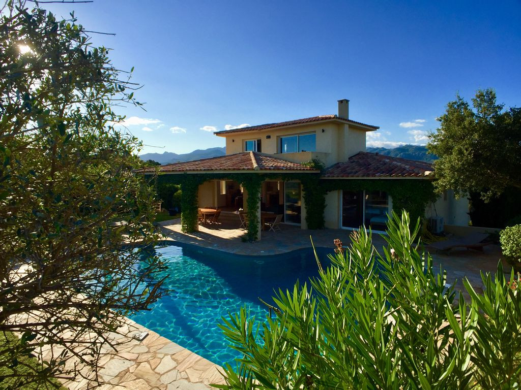 porto-vecchio-location-villa-luxe-asperite