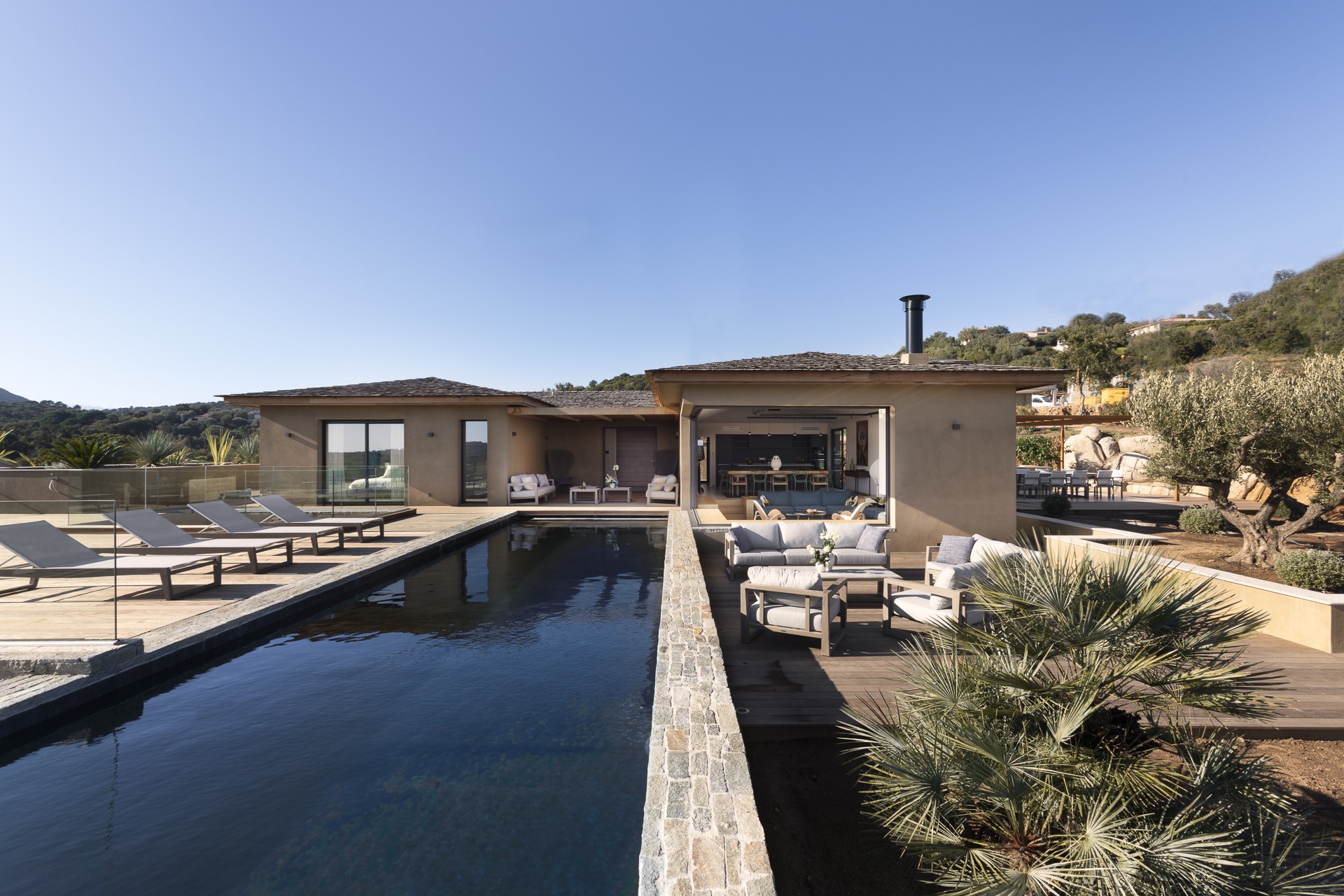 Porto Vecchio Luxury Rental Villa Perle Pool 2