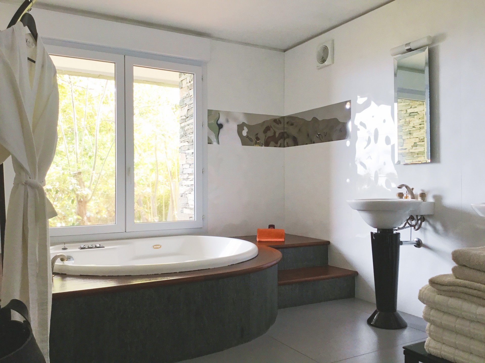 Porto Vecchio Luxury Rental Villa Pitunga Bathroom 2
