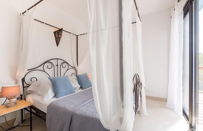 Porto Vecchio Location Villa Luxe Pivoine Jaune Chambre1