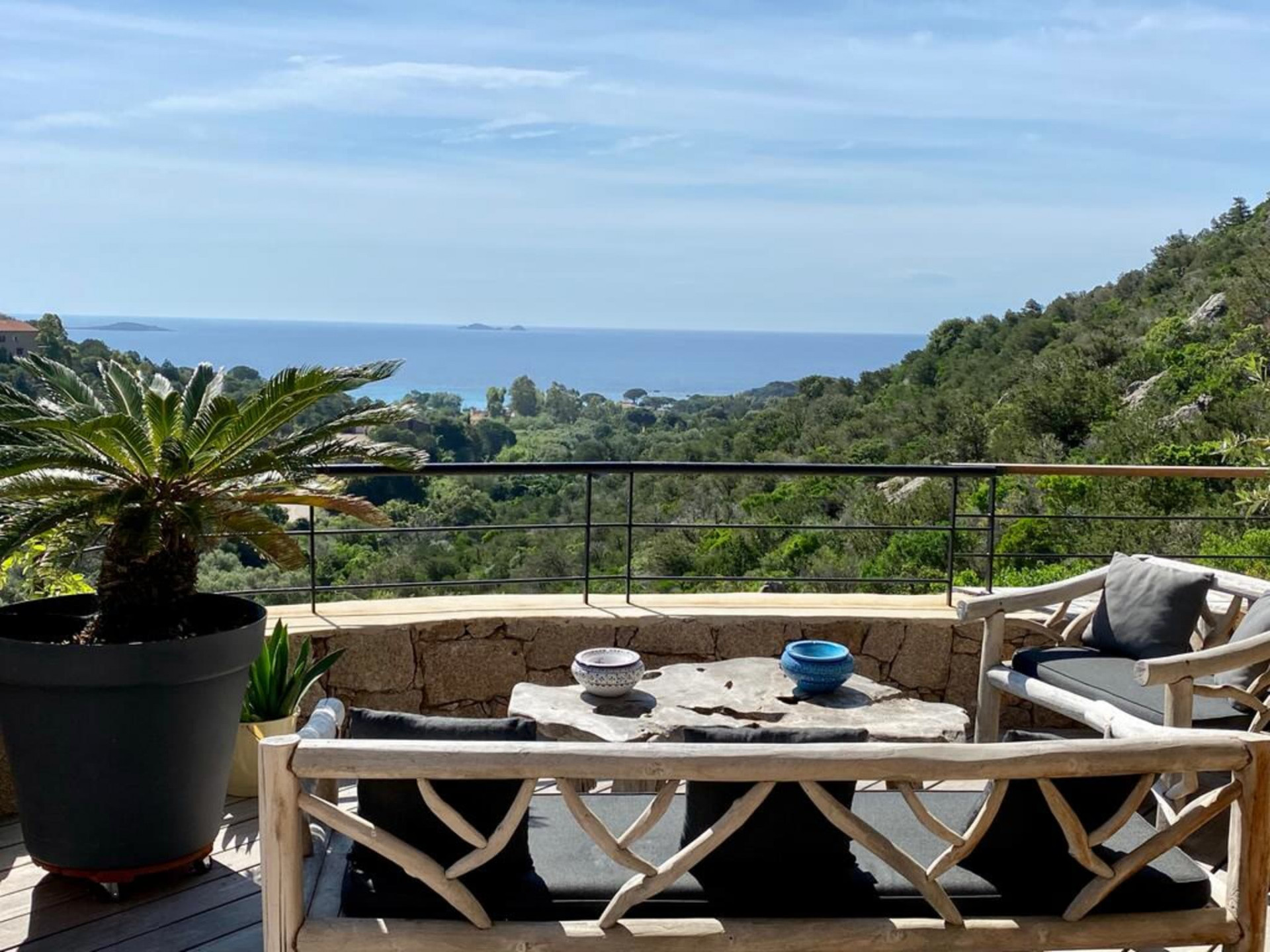 porto-vecchio-location-villa-luxe-poivrier