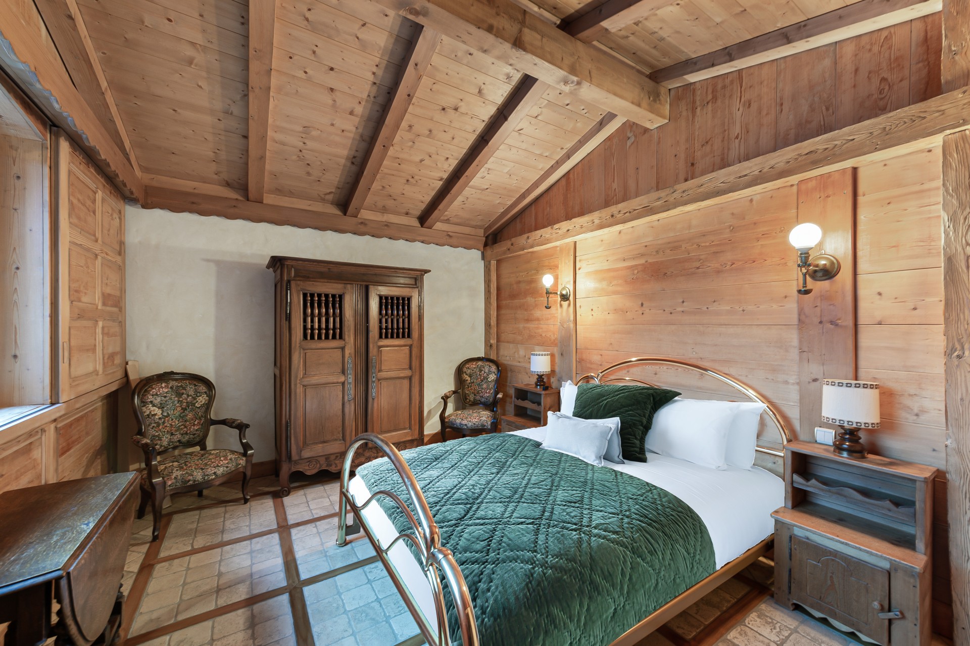 Saint Gervais Luxury Rental Chalet Galena Bedroom 2