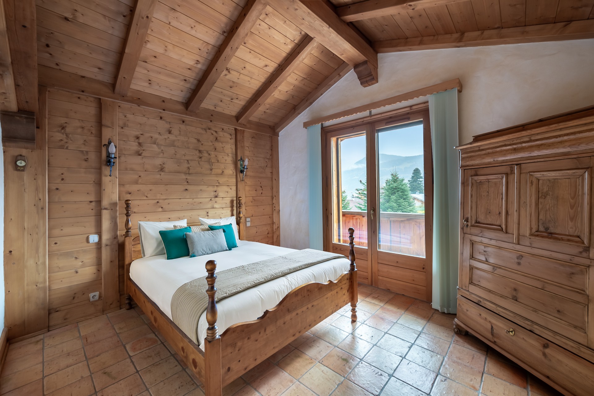 Saint Gervais Luxury Rental Chalet Galena Bedroom 4