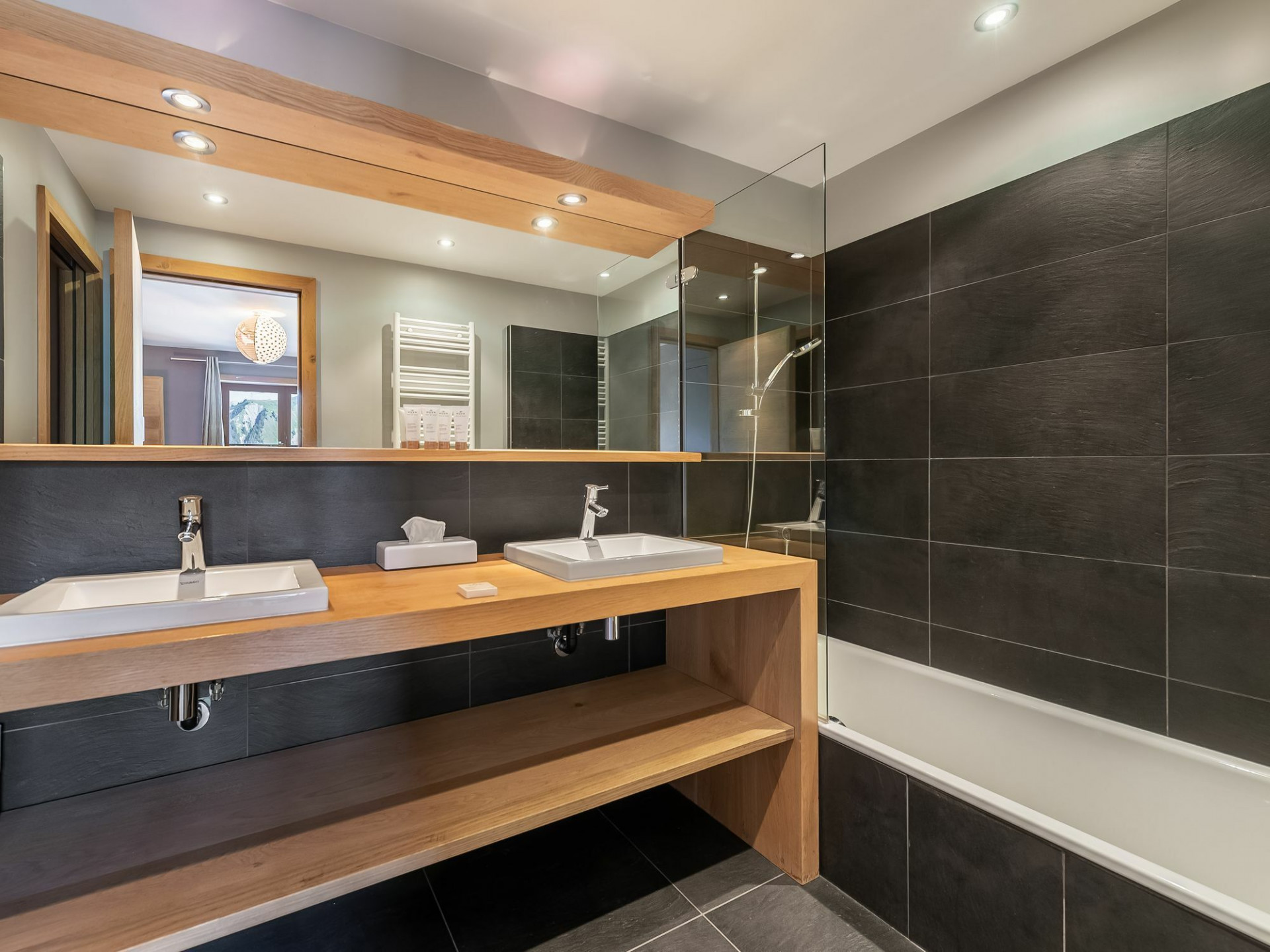 Saint Martin De Belleville Location Chalet Luxe Ipale Salle De Bain 1