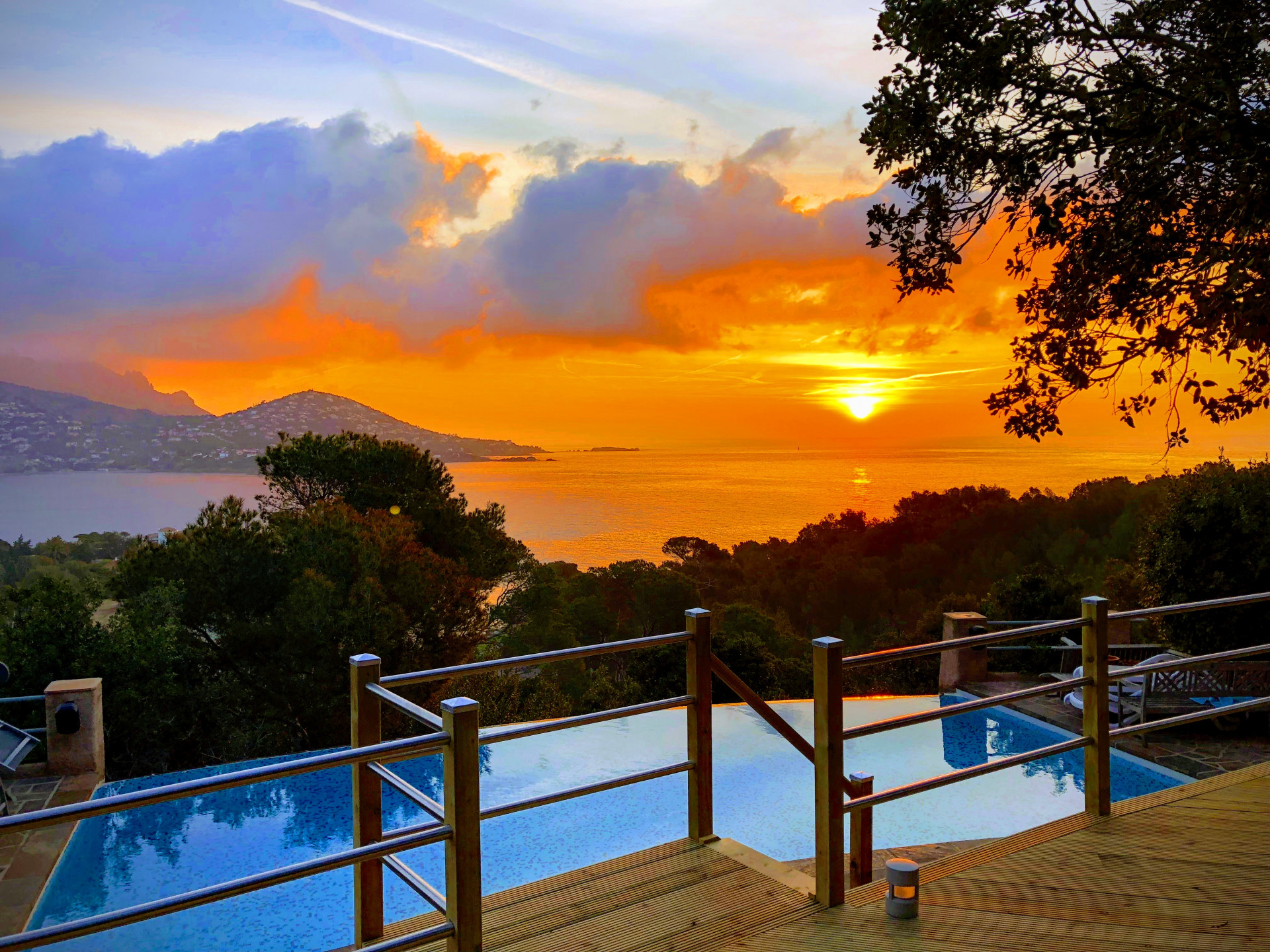 Saint Raphael Location Villa Luxe Scutellaire Vue Coucher De Soleil