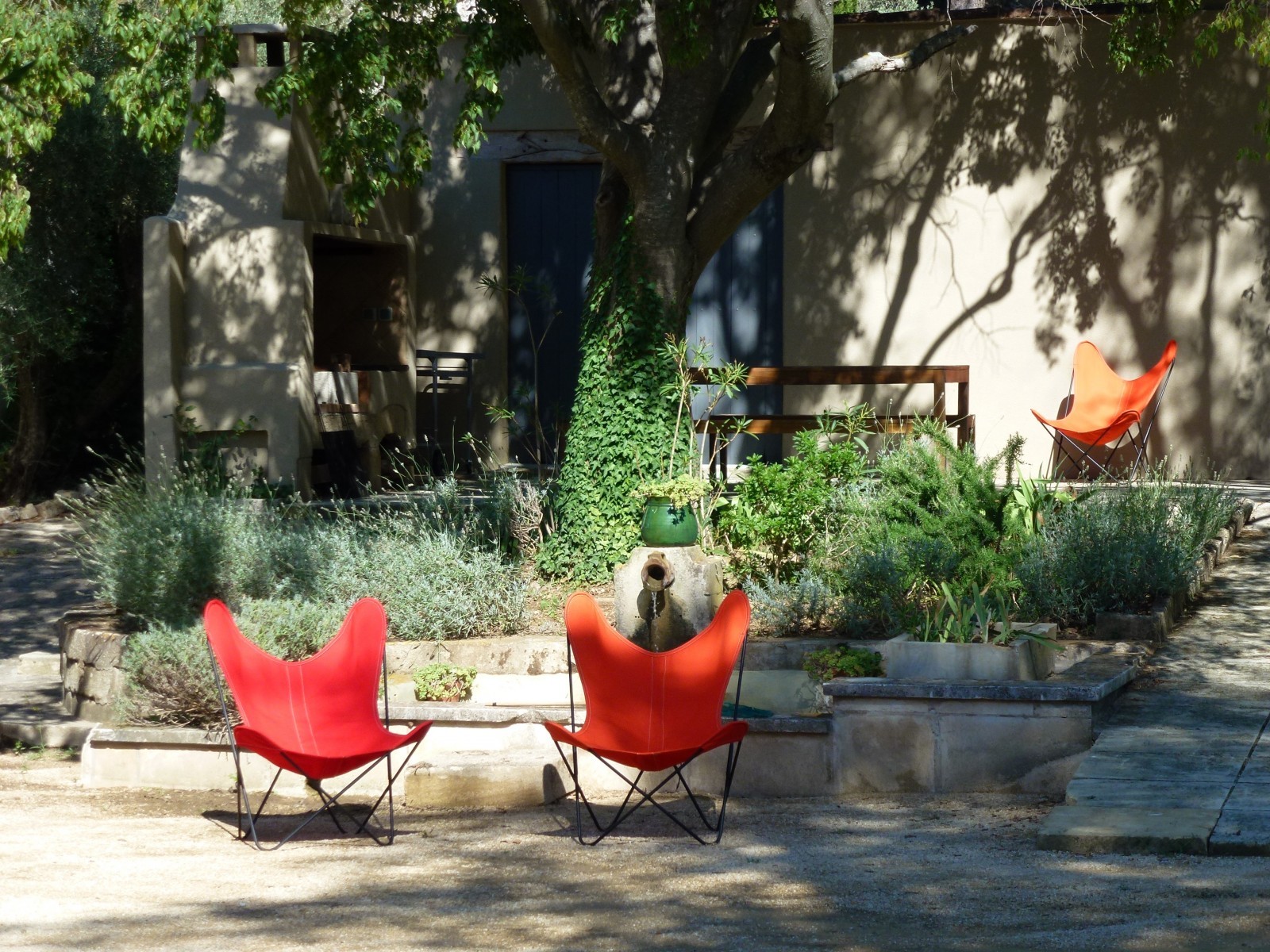 Saint Rémy De Provence Luxury Rental Villa Maholita Garden Furniture