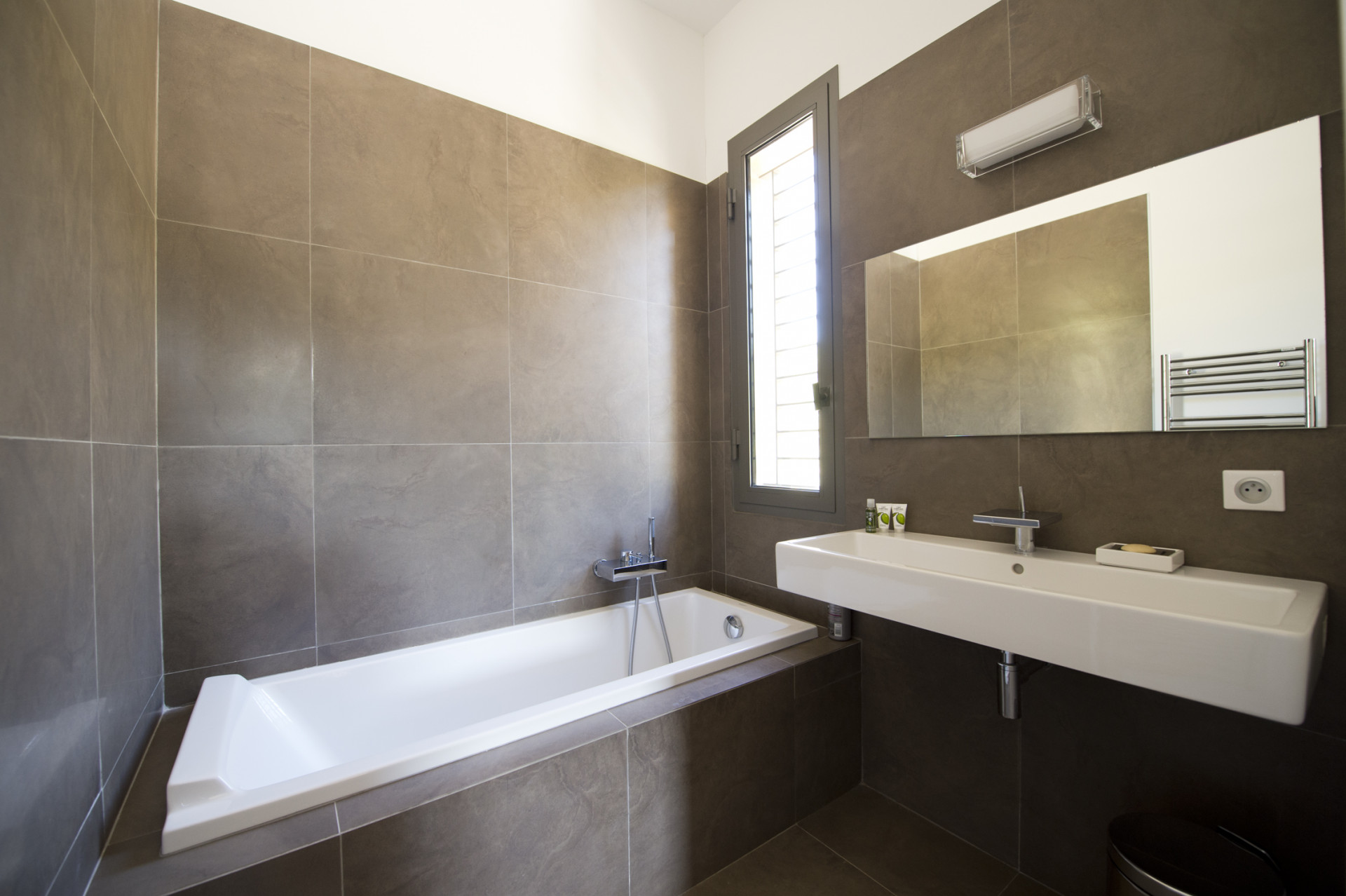 Saint Remy De Provence Location Villa Luxe Malagutte Salle De Bain