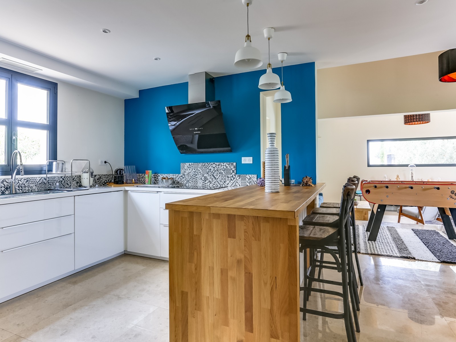 Saint Rémy De Provence Luxury Rental Villa Marcasite Kitchen 2